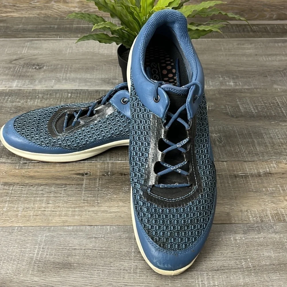 ECCO Biom Blue Leather Mesh Sneaker Size US 10
